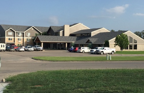 Valley City Hotel | AmericInn by Wyndham Valley City Conference Center