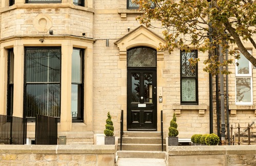 Huddersfield Hotel | Townhouse No 12