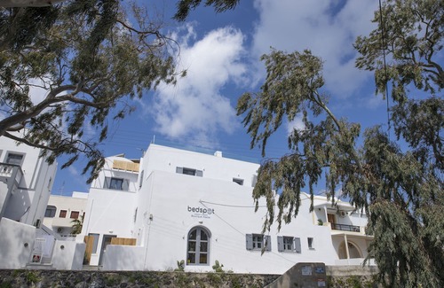 Fira Hotel | Bedspot Hostel