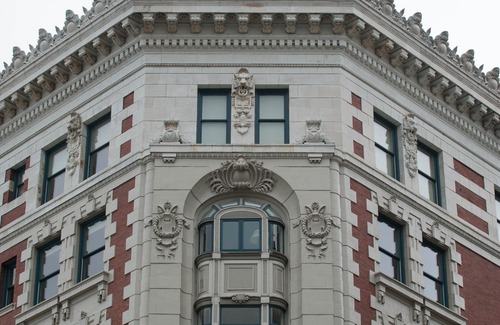 Downtown Buffalo Hotel | Hotel at The Lafayette Trademark Collection by Wyndham