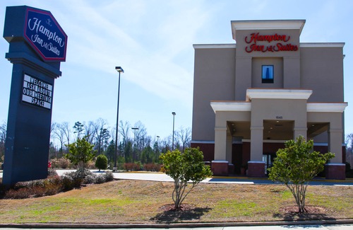 Grenada Hotel | Hampton Inn & Suites Grenada