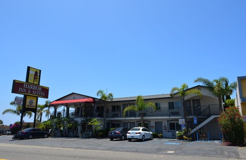 Oceanside Hotel | Harbor Inn & Suites Oceanside