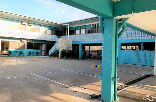 Allenstown Hotel | ZED MOTEL Tropical Gateway