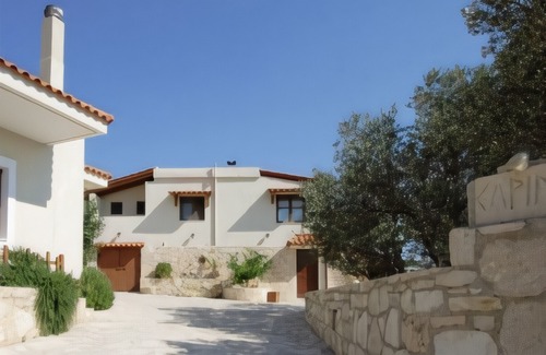 Asites Hotel | Earino