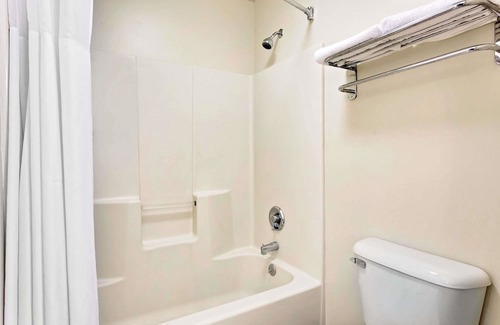 Valley Falls Hotel | Days Inn by Wyndham Spartanburg