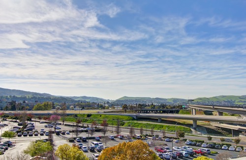Pleasanton Hotel | DoubleTree by Hilton Pleasanton at The Club