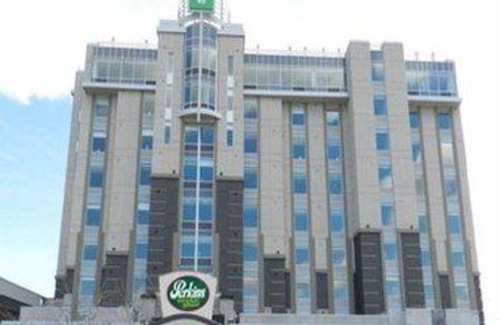 Fallsview Hotel | Wyndham Garden Niagara Falls Fallsview