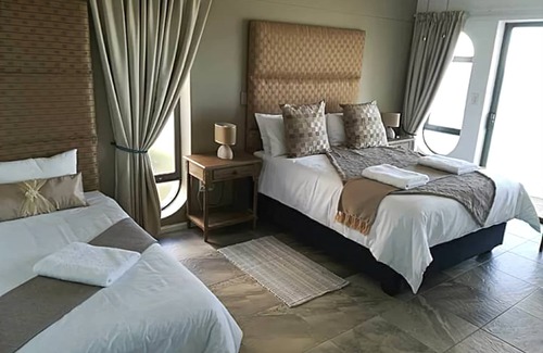 Mountainside Hotel | HarbourView Lodge