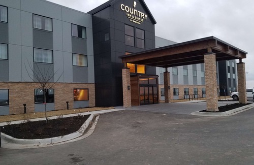 Lawrence Hotel | Country Inn & Suites by Radisson Lawrence