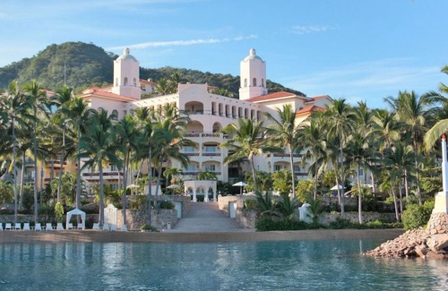 Isla Navidad Hotel | Grand Isla Navidad Resort