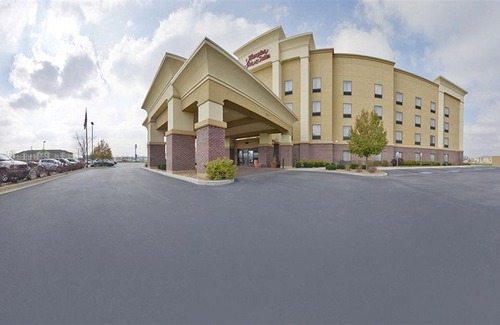 Muncie Hotel | Hampton Inn & Suites Muncie