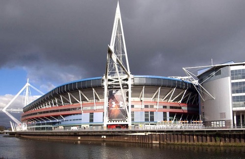 Cardiff City Centre Hotel | Premier Inn Cardiff City Centre (Queen Street)