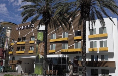 Anaheim Resort Hotel | Hotel Indigo Anaheim, an Ihg Hotel
