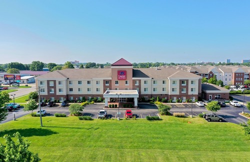 Urbana Hotel | Comfort Suites Urbana Champaign, University Area