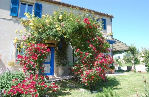 Monterubbiano Hotel | B&B Vento di Rose