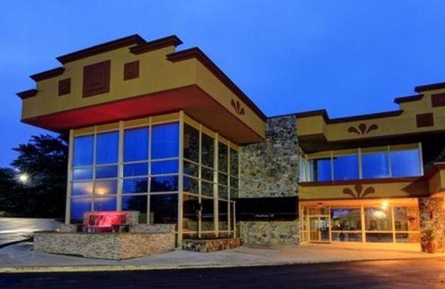 Auburn Hotel | Clarion Inn & Suites University Center