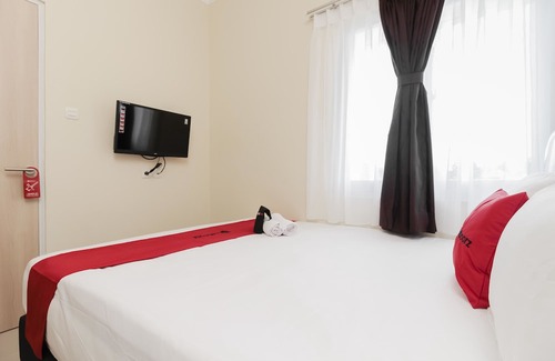 Tangerang Hotel | RedDoorz Near Soekarno Hatta Airport