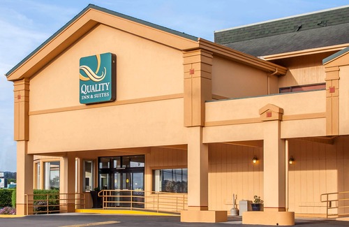 North Bend Hotel | Quality Inn & Suites at Coos Bay