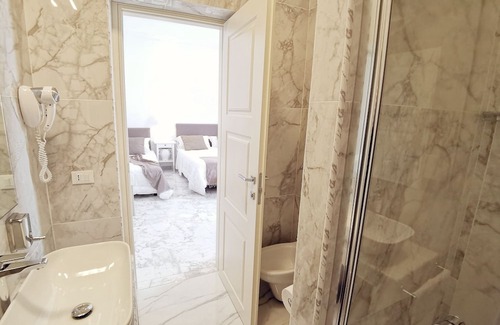 Lucera Hotel | Flos Guest House