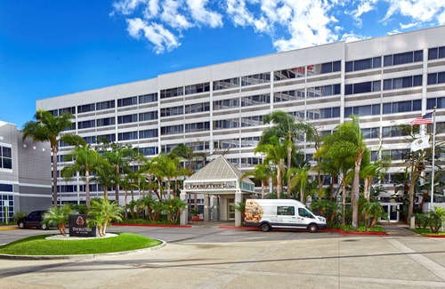 El Segundo Hotel | DoubleTree by Hilton LAX - El Segundo