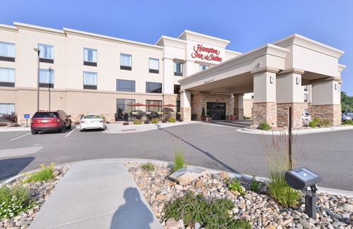 Buffalo Hotel | Hampton Inn & Suites Buffalo