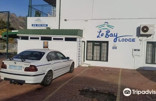 Gordons Bay Central Hotel | Le Bay Lodge