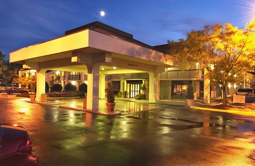 Sterling Hotel | Best Western Dulles Airport Inn