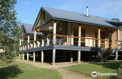 Yering Hotel | Yering Gorge Cottages