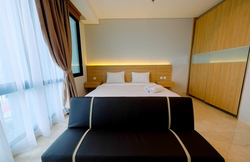 Central Jakarta Hotel | Spacious Studio Room at Capitol Suites Apartment