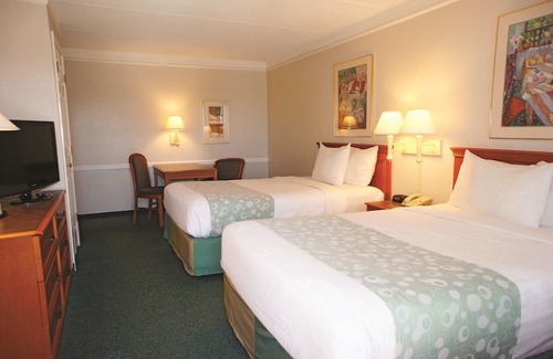 Bakersfield Hotel | La Quinta Inn by Wyndham Bakersfield South