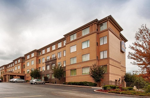 Kenwood Hotel | Best Western Plus Hannaford Inn & Suites