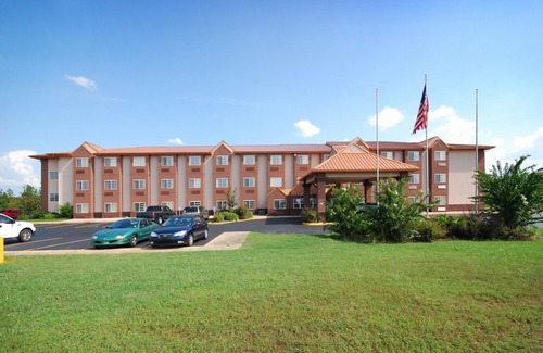 Natchitoches Hotel | Econo Lodge Inn & Suites Natchitoches