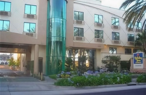 Anaheim Resort Hotel | Hotel Indigo Anaheim, an Ihg Hotel