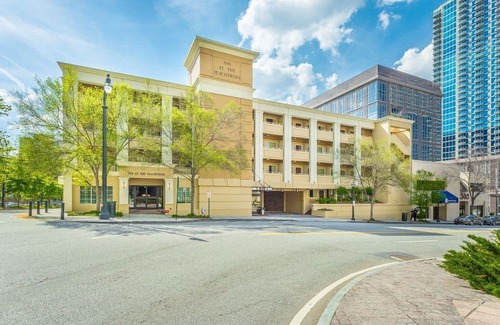 Downtown Atlanta Hotel | Inn at The Peachtrees, Ascend Hotel Collection