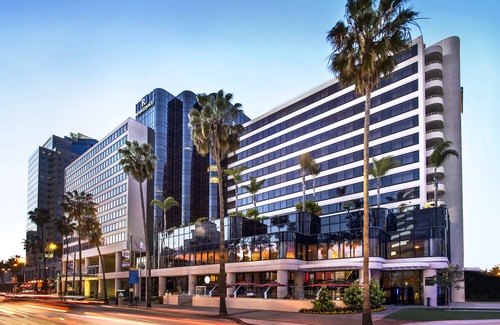 Downtown Long Beach Hotel | Renaissance Long Beach Hotel