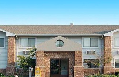 Princeton Hotel | Econo Lodge Princeton