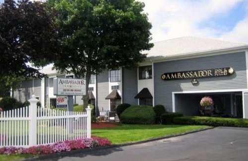 South Yarmouth Hotel | Ambassador Inn and Suites