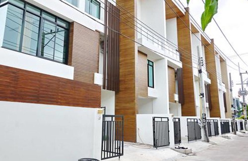 Na Kluea Hotel | The Win Residence Pattaya