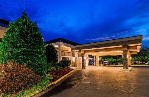 Sterling Hotel | Best Western Dulles Airport Inn