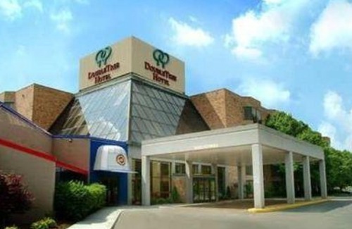 Johnson City Hotel | DoubleTree by Hilton Johnson City