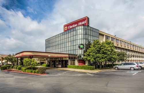 Broken Arrow Hotel | Clarion Hotel Broken Arrow - Tulsa