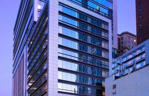 Downtown Pittsburgh Hotel | Hilton Garden Inn Pittsburgh Downtown