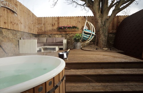 Sedgefield Hotel | The Impeccable Pig