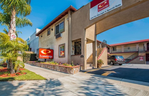 Circle Area Hotel | Econo Lodge Long Beach I-405