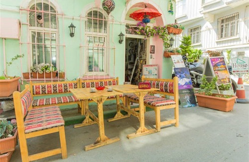Harbiye Hotel | Taksim Hostel Green House Istanbul