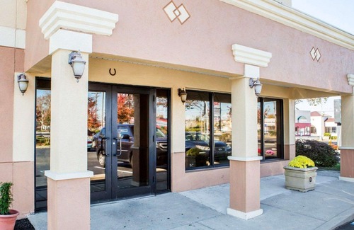 Vineland Hotel | Quality Inn Vineland – Millville