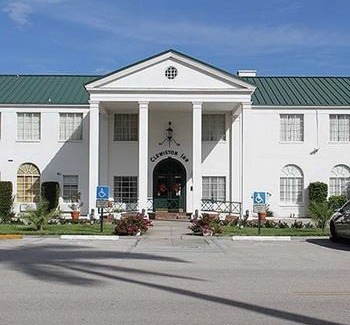 Clewiston Hotel | Americas Best Value Inn Historic Clewiston Inn