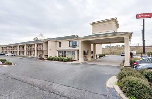 Kannapolis Hotel | OYO Hotel Kannapolis