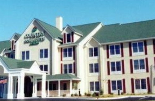 Port Wentworth Hotel | Country Inn & Suites by Radisson, Savannah I-95 North, GA