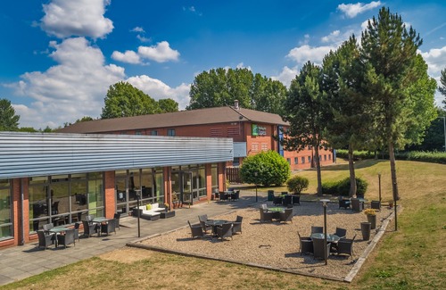 Higher Walton Hotel | Holiday Inn Express Preston South, an Ihg Hotel